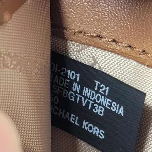 Michael Kors 2 Set Matching Designer Shoulder Bag Purse Tote Hanbag Wallet NWT - Picture 7 of 14